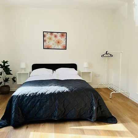 公寓 Aday - Beautiful And Cozy 奥尔堡